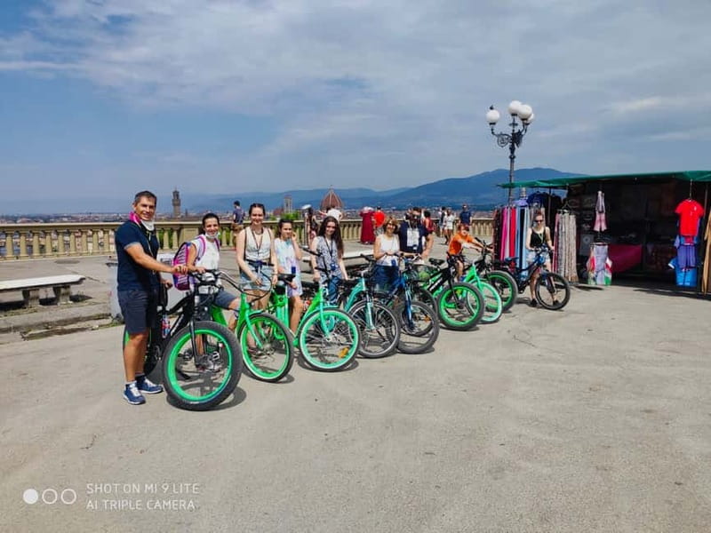 Florence: Guided E-Bike Tour to Piazzale Michelangelo - From the Historic Center to the Hilltop Viewpoint