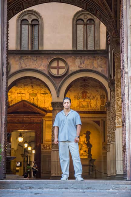 Florence: Guided Photo Walk with a Local Photographer - Starting at Caffè Scudieri Firenze: Where the Photo Journey Begins