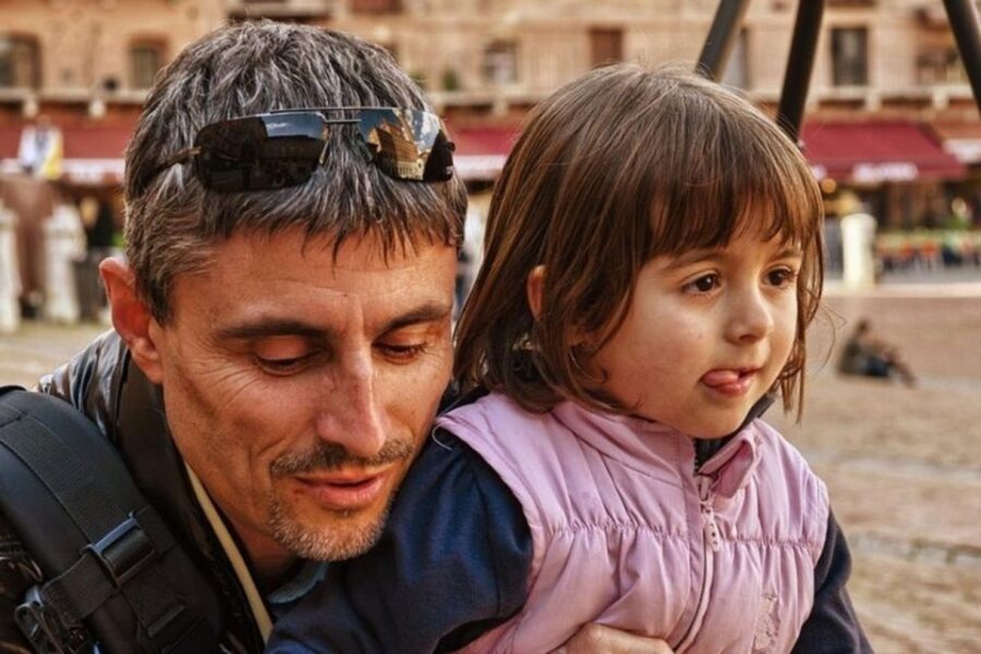 Florence : Highlights & Hidden Gems Walking Tour - Exploring Florence’s Artistic Landmarks and Architectural Marvels