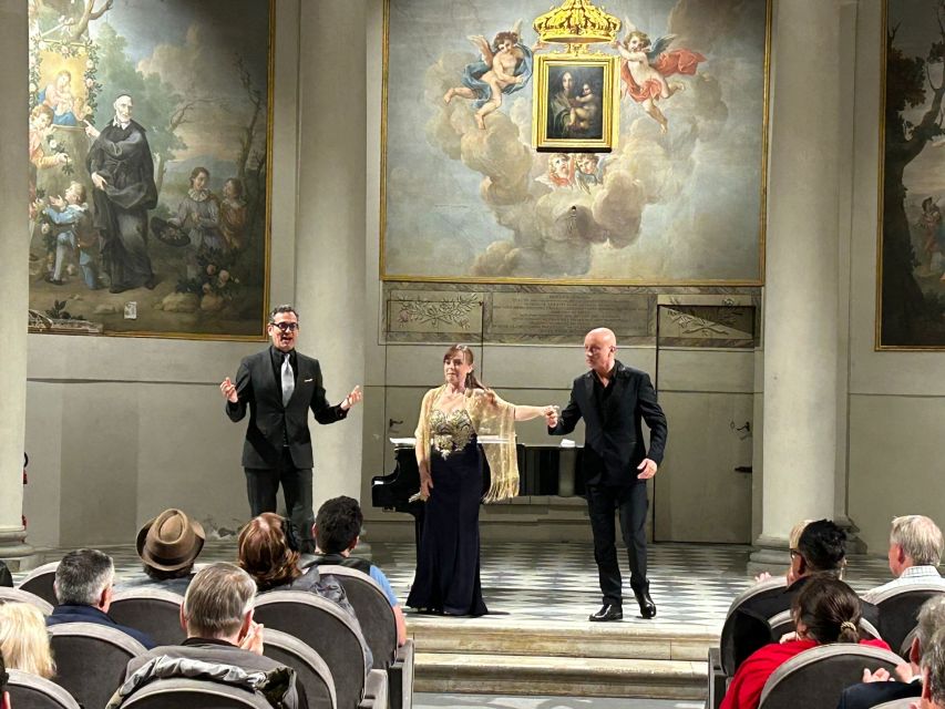 Florence: Italian Opera - Touring the Auditorium of Santo Stefano in Florence