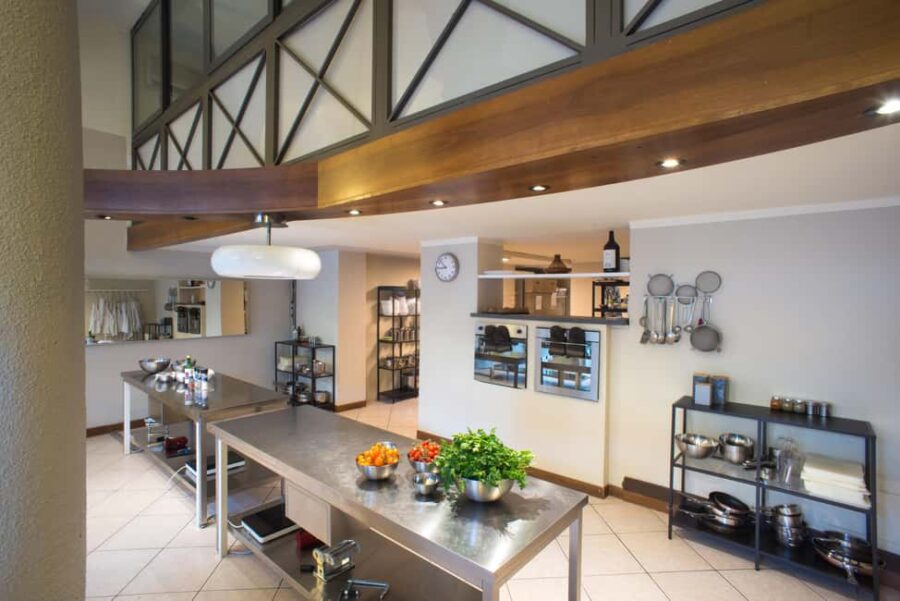 Florence: Market Tour Food & Tasting and Lunch Cooking Class - Exploring Florence’s San Lorenzo Central Market