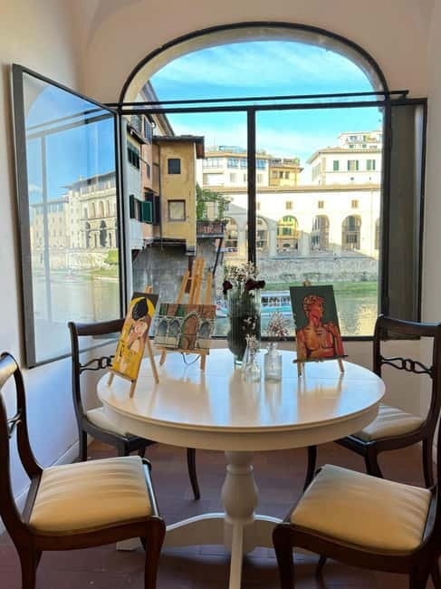 Florence: Paint&Wine with the view of Ponte Vecchio - The Art of Painting with a Local Artist