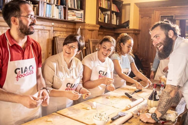 Florence: Pasta & Tiramisu Class with Unlimited Wine - Starting Point in Florence: Ciaofoodies Hub at La Cucineria