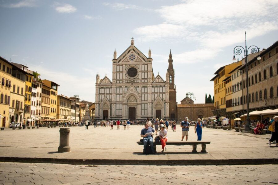 Florence: Renaissance City Walking Tour & wine windows - Starting Point at Piazza Santa Maria Novella