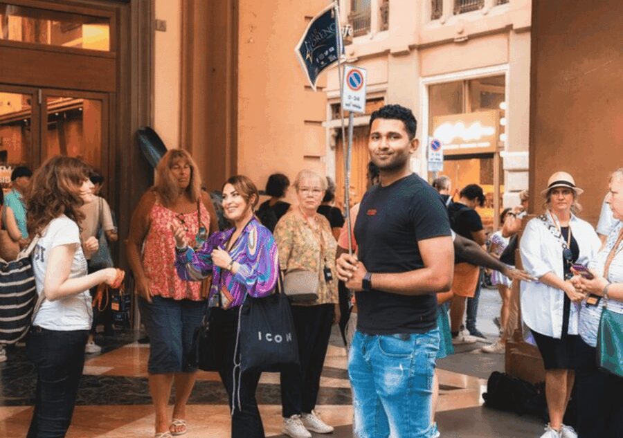 Florence: Small Group Guided Walking Tour - Discover Florence’s Architectural Marvels at the Duomo Complex