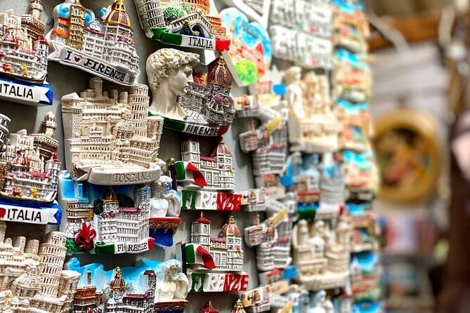 Florence Street Food Tour and sightseeing with Central Market - Tasting Florence’s Traditional Dishes at Arco di San Pierino