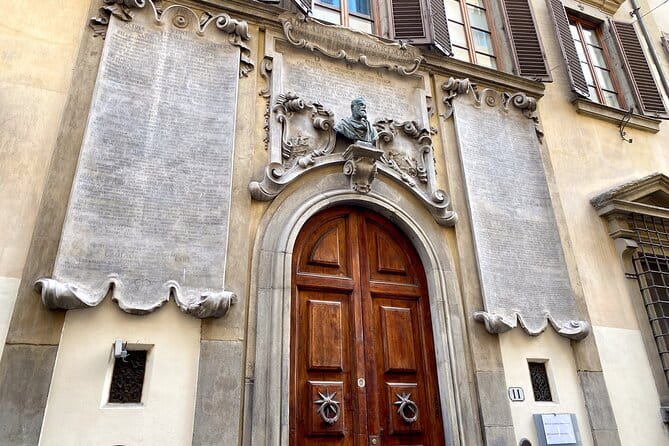 Florence: Street Food Tour and Sightseeing with Local Expert Guide in 2.5 hours - From the Meeting Point to the Market