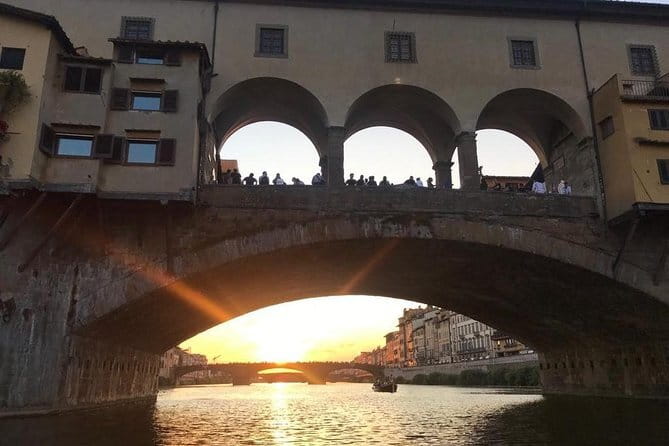 Florence sunset boat cruise with aperitivo - Scenic Journey Along the Arno River