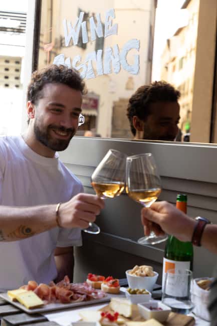 Florence: The Sparkling Wine Experience - The Expertise of the Guides and Their Passion