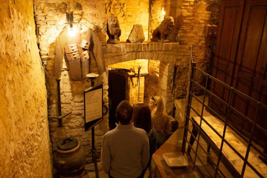 Florence: Valdorcia Wine, Brunello Montalcino, Montepulciano - Wine Tasting at a Family-Owned Brunello Vineyard in Montalcino