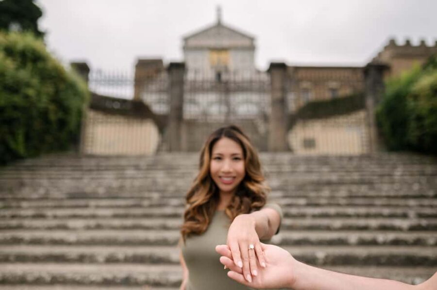 Florence&Tuscany: Private Photoshoot with a Professional - Discover the Locations for Your Custom Backdrop