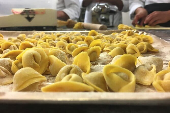 Florentine Dinner - Location and Meeting Point at InTavola in Florence