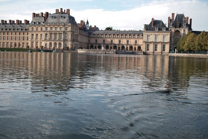 Fontainebleau Palace : Private Guided Tour - Visiting the Royal Apartments from Renaissance to 19th Century