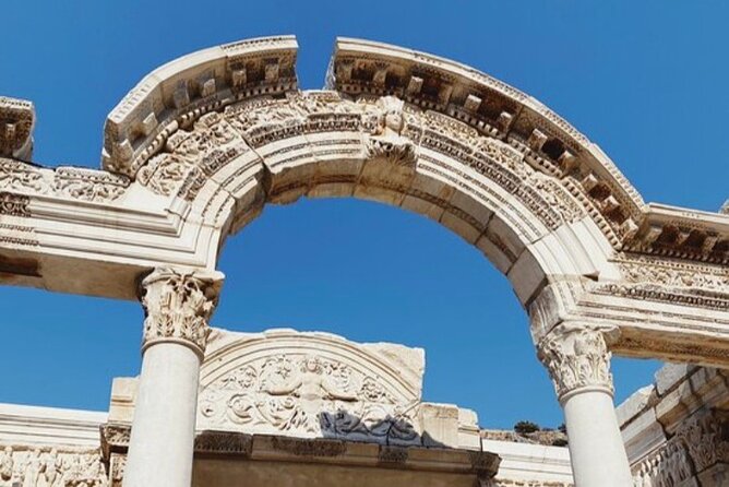 FOR CRUISE GUESTS ONLY / Private Best of Ephesus and Shopping Tour - Pickup and Logistics Made Easy for Cruise Guests