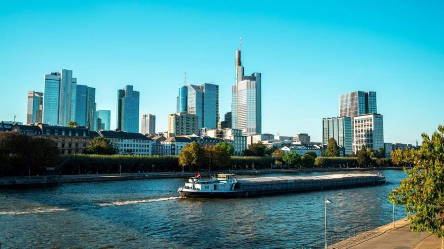 Frankfurt: Insta-Perfect Walk with a Local - Starting at Frankfurt’s Iconic Opera House