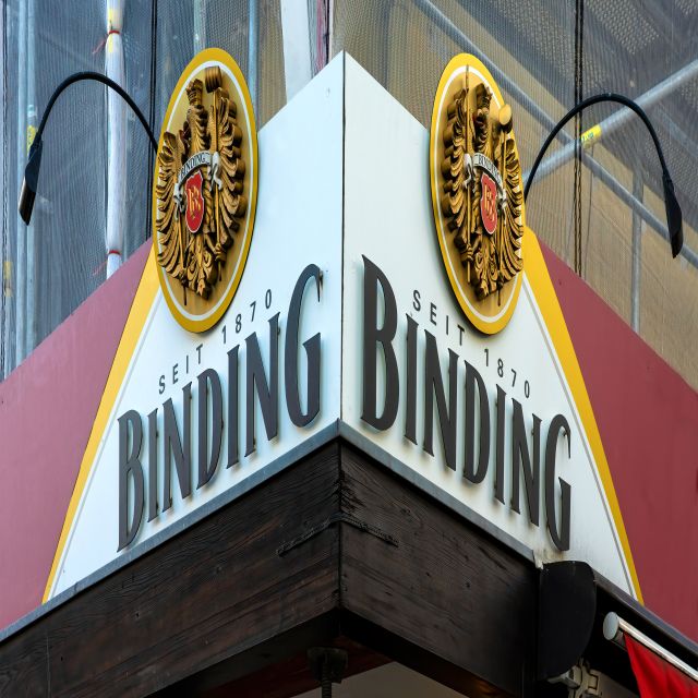 Frankfurt: Private German Beer Tasting Tour in Old Town - The Beer Tasting Experience and Beer Selection