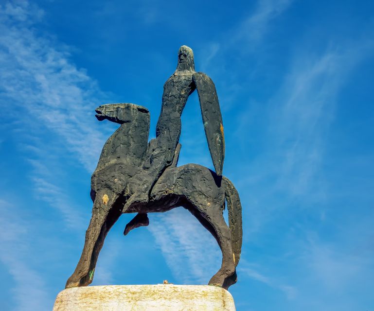 Freiburg: Express Walk with a Local in 60 minutes - Meet at Freiburg’s City Hall for a Central Start