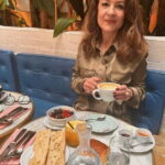 French lessons over a typical breakfast at the foot of Montmartre - The Charm of the Montmartre Setting