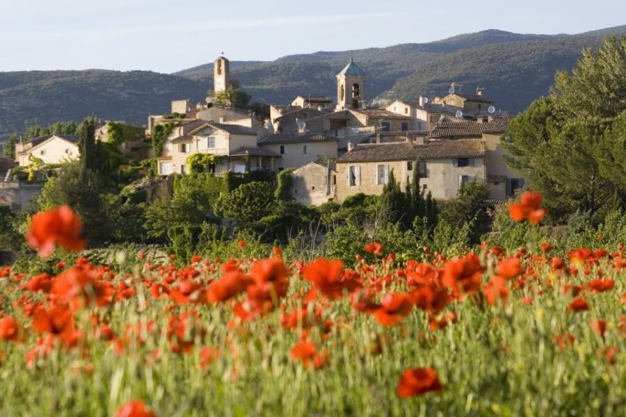 From Aix en Provence: Luberon Villages Full-Day Guided Tour - Starting at the Heart of Aix en Provence