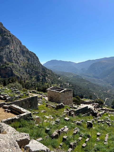 From Athens: Delphi and Arachova Private Tour - Scenic Drive from Athens to Delphi in Style