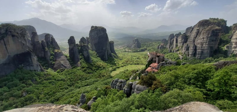 From Athens: Meteora Caves & Monasteries Day Trip by Train - How the Journey from Athens Unfolds
