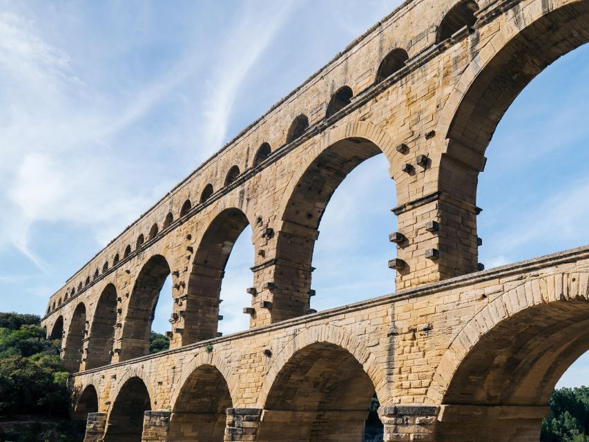 From Avignon : Full Day Roman Sites and Historical Places - In-Depth Look at Nîmes Roman Heritage