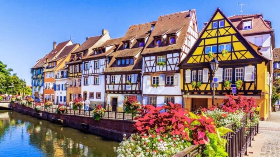 From Basel: Colmar Christmas Market & Wine Tasting Day Tour - Exploring Colmar’s Medieval Streets and the Little Venice District