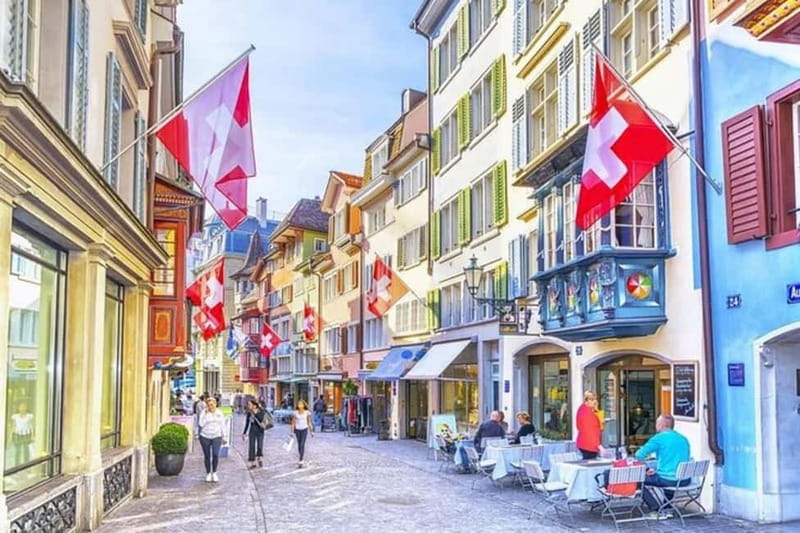 From Basel: Zurich Tour with Chocolate tasting & Lake Cruise - Chocolate Tastings at Three Swiss Confectionery Shops