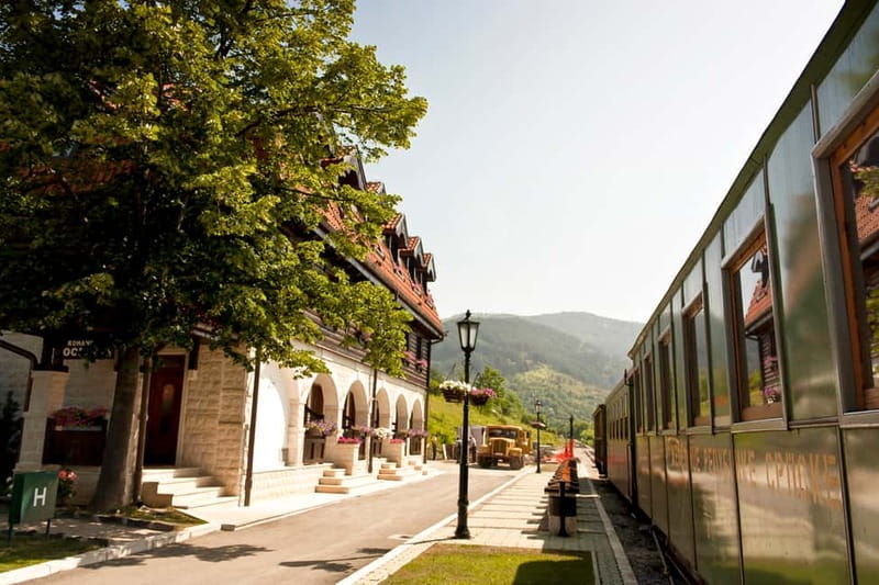 From Belgrade: Sargan 8 Railway and Wooden City 1 Day Tour - From Belgrade to the House on the Drina River