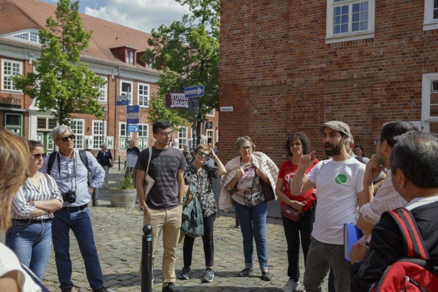 From Berlin: Potsdam Half-Day Tour in Spanish - Exploring Frederick the Great’s Legacy in Potsdam
