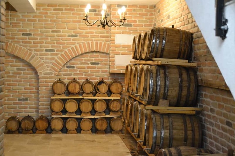 From Brasov: Guided Full-day Hidden tales of Rasnov tour - Visiting Rasnov Citadel: A Medieval Stronghold with a View