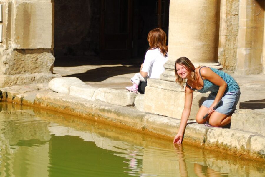 From Brighton: Stonehenge and Bath Full-Day Trip - Discovering the Charm of Baths Georgian Architecture