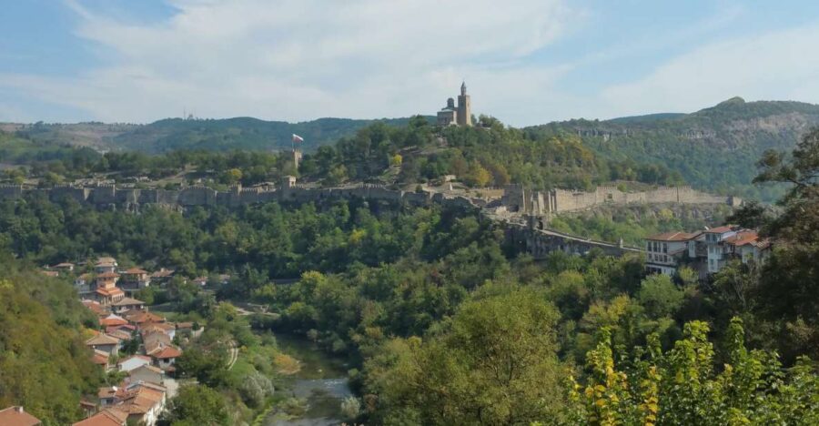 From Bucharest: Bulgaria 1-Day Tour - Crossing the Danube to Discover Bulgarias Borderland