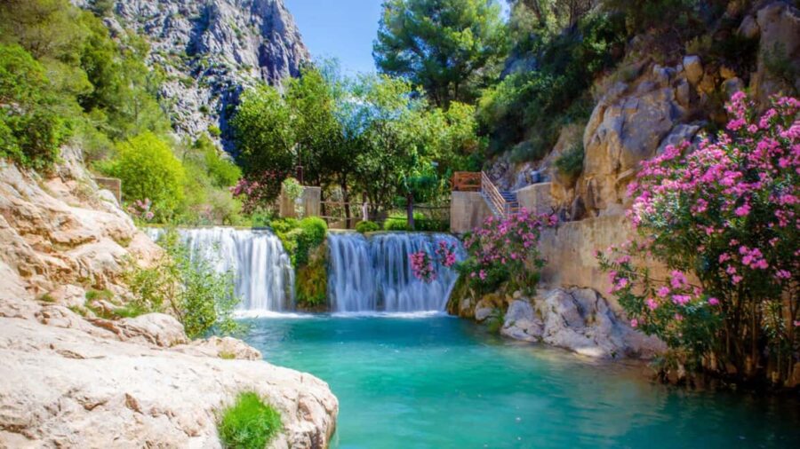 From Calpe/El Albir: Guadalest and Algar Waterfalls Tour - Discovering the Algar Waterfalls’ Natural Beauty