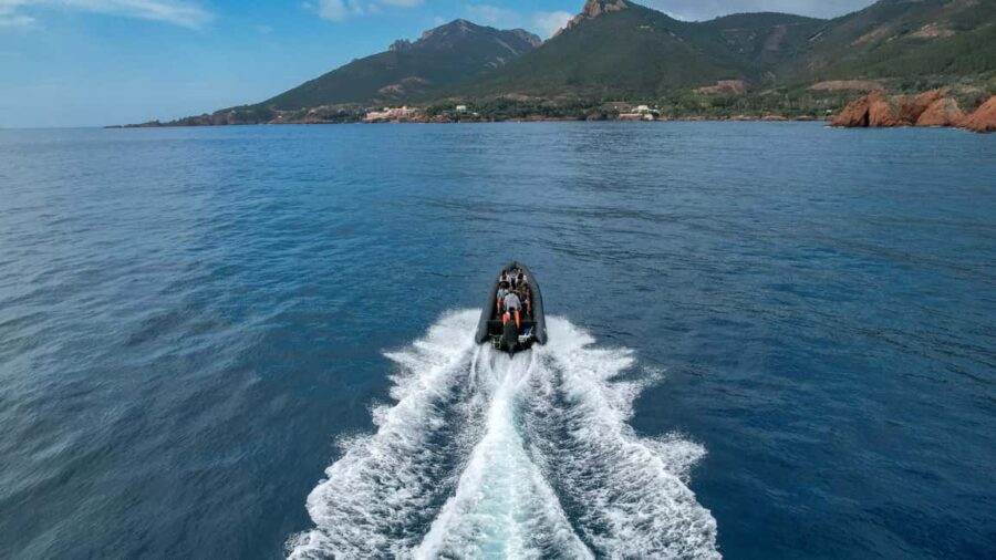 From Cannes: Essential Calanques de l'Estérel Sea Excursion - Starting Point at Black Tenders in Cannes