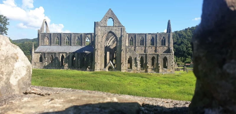 From Cardiff: Wye Valley and Brecon Beacons Full-Day Trip - Exploring Caerleon’s Roman Heritage