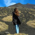 From Catania: trek on Mount Etna, Lava Cave & tasting Tour - Exploring the Lava Cave: An Underground Journey