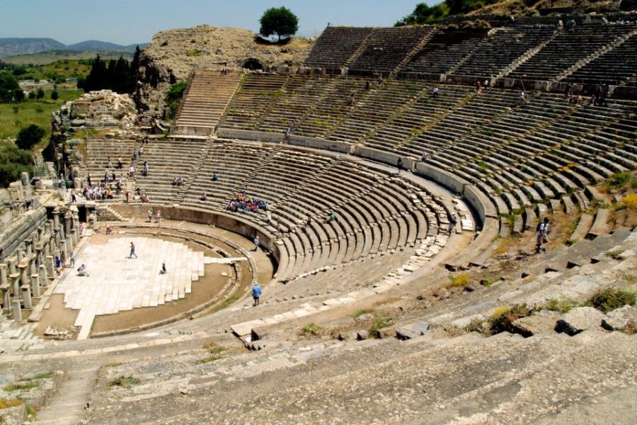 From Cesme: Private Ephesus & Pamukkale Private Day Trip - Discovering the Wonders of Pamukkale and Hierapolis