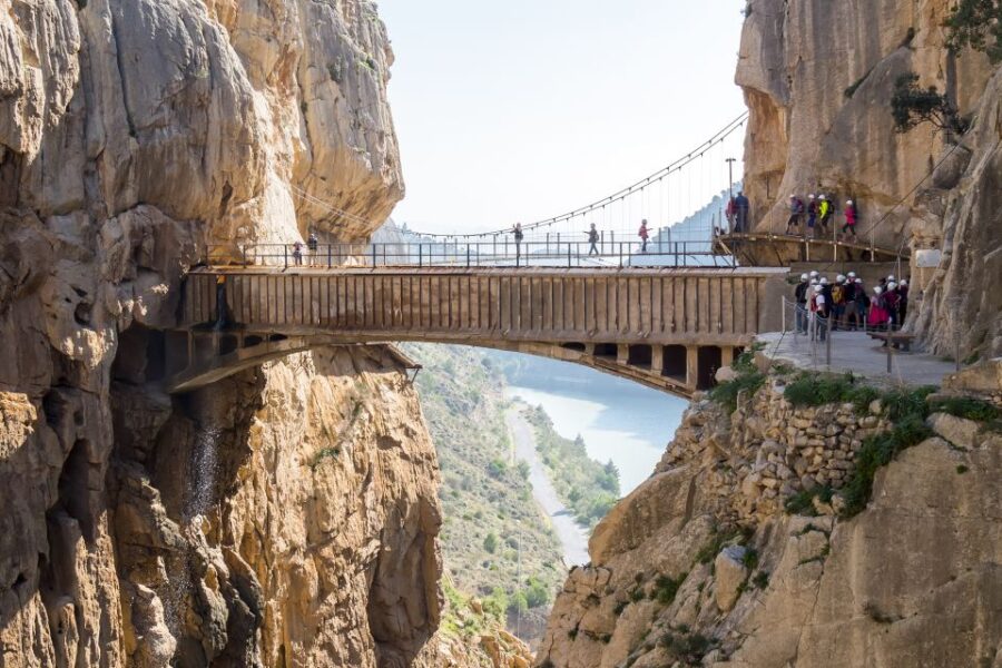 From Costa del Sol & Malaga: Caminito del Rey Guided Tour - The Iconic Caminito del Rey Path: 100 Meters Above the Guadalhorce River