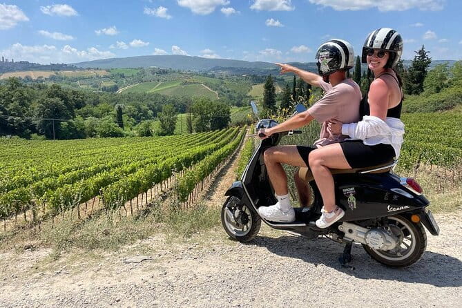 From Florence: All inclusive Tuscany Vespa tour in Chianti - Vespa Safety and Orientation in San Gimignano