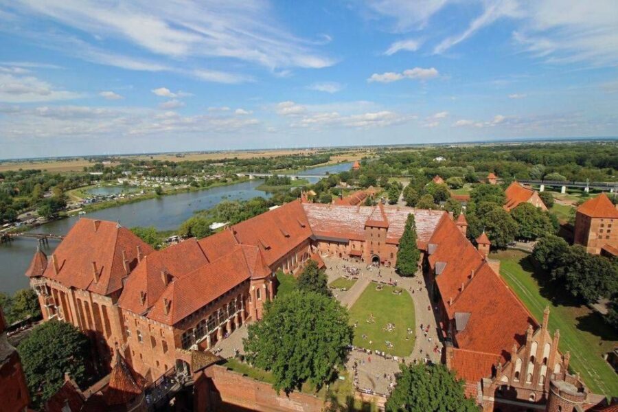 From Gdansk: Malbork Castle Trip with Ticket and Audio Guide - From Gdansk to the Largest Brick Castle in the World