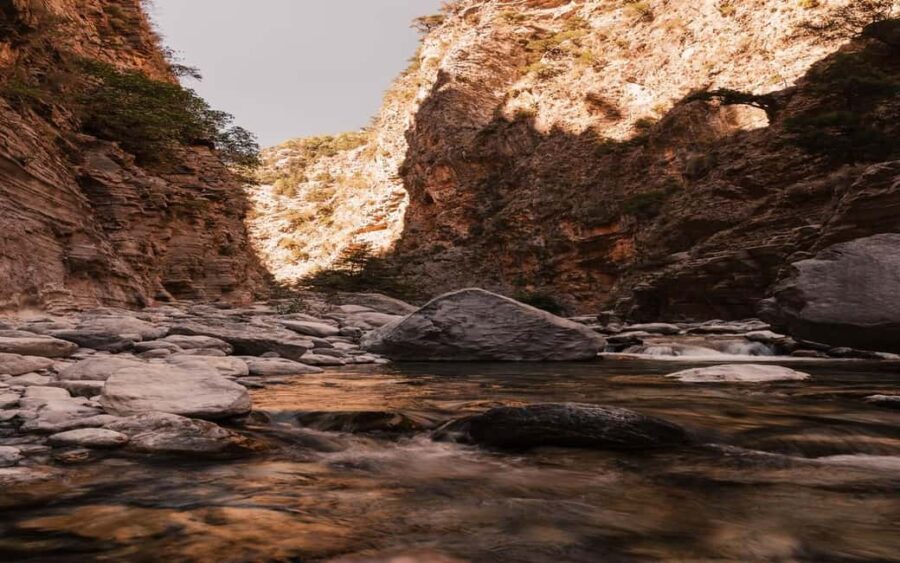From Georgioupolis: Samaria Gorge one Day Hike with Guide - Refreshments and Briefing at Omalos