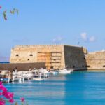 From Heraklion: Historical Center City Tour & Knossos Palace - Visiting the Iconic Palace of Knossos with a Skilled Guide