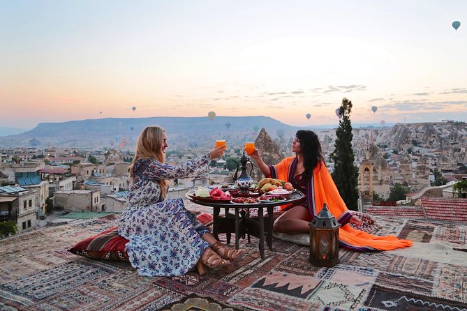 From Istanbul: 3-Day Cappadocia Highlights Tour by Plane - Visiting Devrent Valley and Pasabag Fairy Chimneys