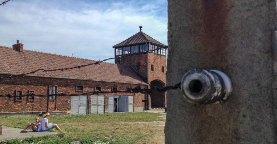 From Krakow: Auschwitz-Birkenau Private or Shared Tour - Meeting at Your Krakow Accommodation