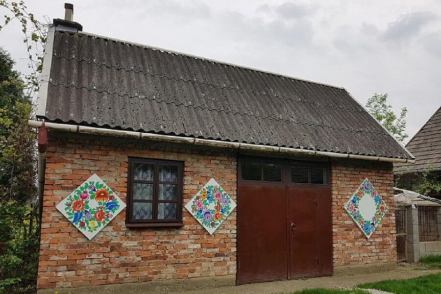 From Krakow: Zalipie Tour with Museum Entry Ticket - Discover Zalipie’s Famous Painted Houses and Village Atmosphere