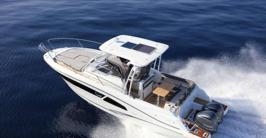 From La Spezia: Private Portofino Cruise w/ Lunch and Drinks - Setting out on a Luxurious Private Yacht in La Spezia