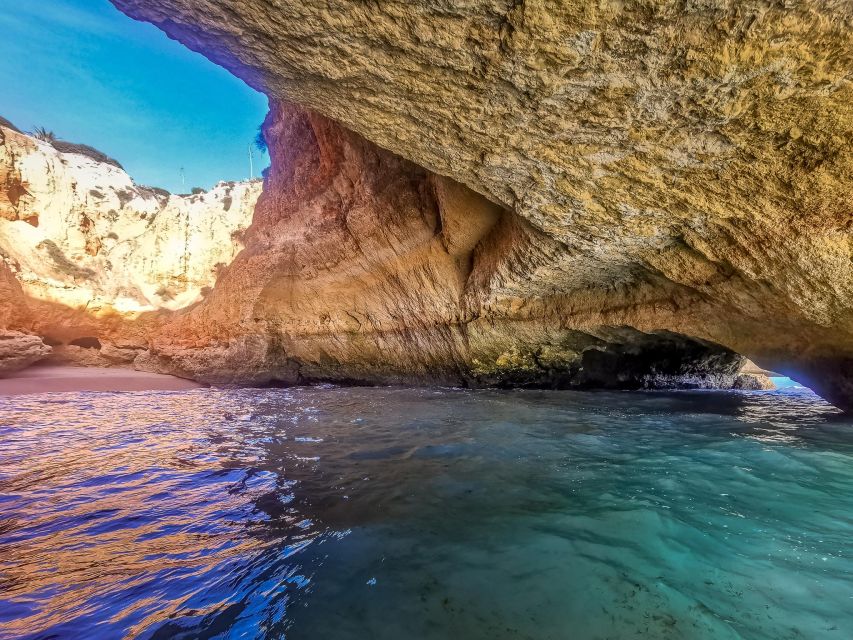 From Lisbon: Benagil Caves and Algarve Private tour - How the Tour Begins: Pickup and Transport in Comfort