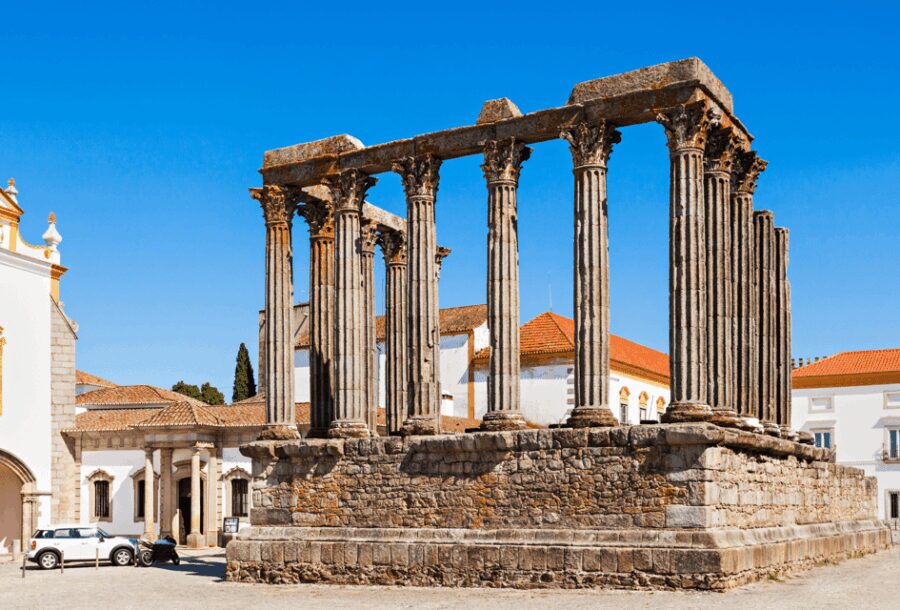 From Lisbon: Évora + Chapel of Bones + Monsaraz + Alentejo Wines - From Lisbon to Évora’s UNESCO World Heritage Streets