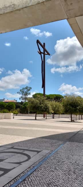 From Lisbon: Fatima, Valinhos, and Wine Cellar Tour - Pickup and Drop-Off Locations in Lisbon